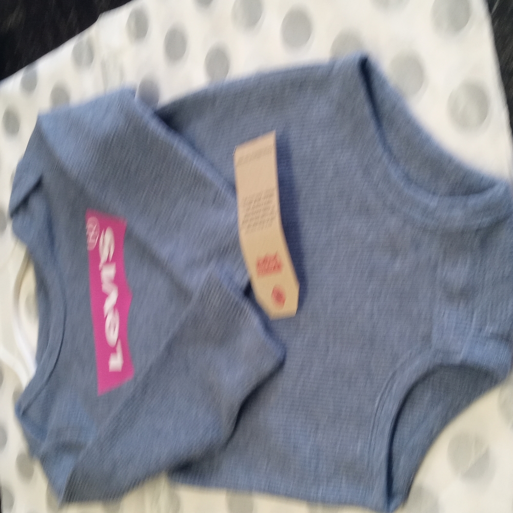 Baby Levis onces